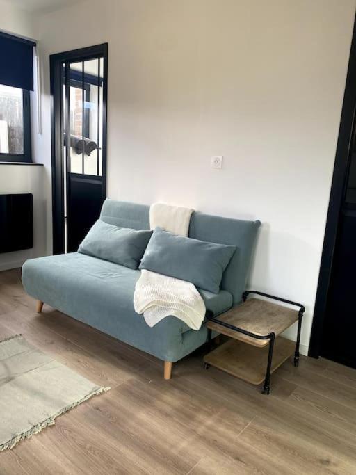 Entre Ville Et Campagne Appartement Cosy Avec Parking Et Terrasse Wood Coutiches Eksteriør bilde