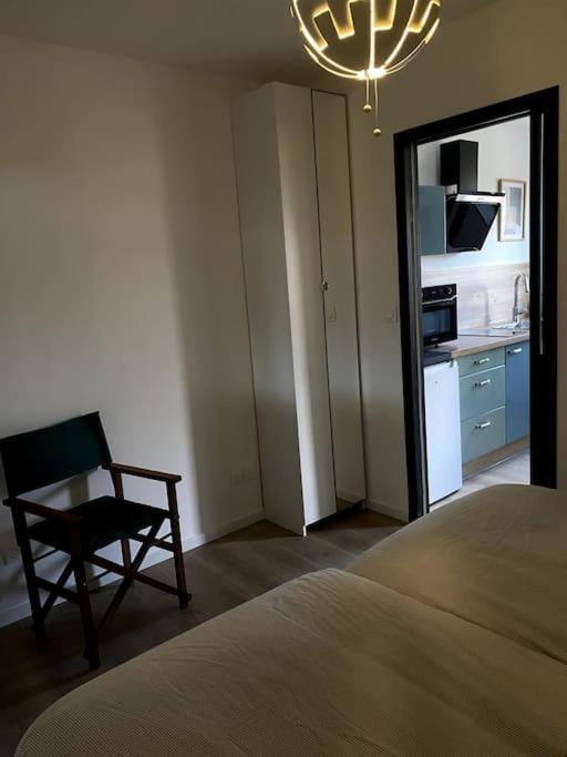 Entre Ville Et Campagne Appartement Cosy Avec Parking Et Terrasse Wood Coutiches Eksteriør bilde